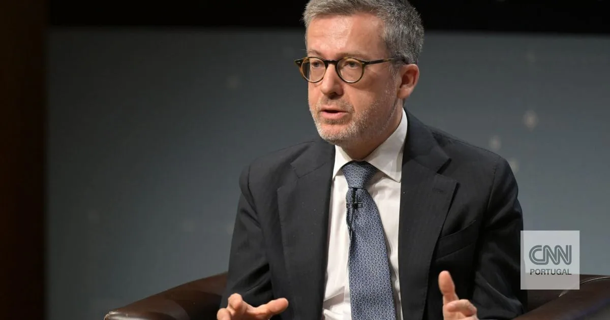 Moedas diz que manifestação pela habitação em Lisboa é "uma causa muito justa" mas pede "serenidade"