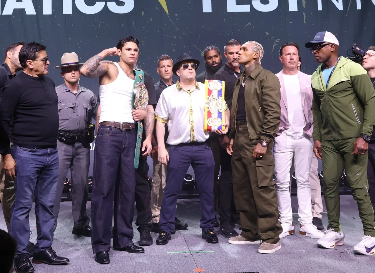 Garcia vs Benn LIVE: Fight time, results and updates from welterweight title showdown