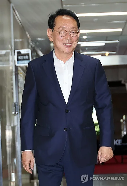 공항 반경 13㎞ 조류 유인환경 못만든다…공항시설법 국회 통과