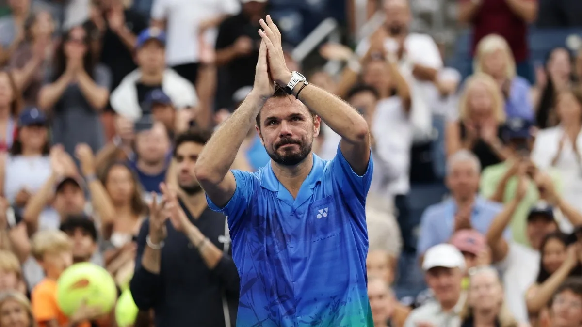 Stan Wawrinka bids emotional goodbye after final Grand Slam match