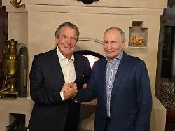 Altkanzler gratuliert in Moskau: Politikerinnen nennen Schröders Putin-Besuch eine "Schande"