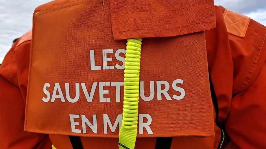 Pyrénées-Orientales : deux morts et un blessé grave dans un accident de bouée tractée au large de Saint-Cyprien