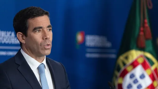 Avança pré-aprovação de 800 áreas para projetos de energia solar e eólica