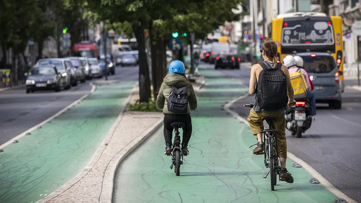 Da bicicleta ao transporte público, mobilidade sustentável “acelera” de Bragança a Lisboa