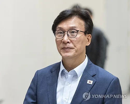 김민석, '전대 여론조사 조작 의혹' 유튜버 긴급 감찰 지시