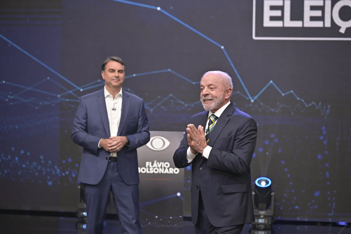 Após varredura, polícia não encontra bombas em área de debate na Band