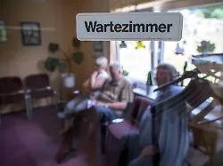 Kein Bonus für Privatversicherte: GKV-Chef fordert Terminvergabe beim Arzt allein nach Bedarf