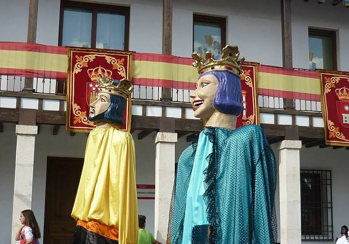 Los vecinos de Villarejo de Salvanés se pagan sus fiestas y dejan fuera al alcalde