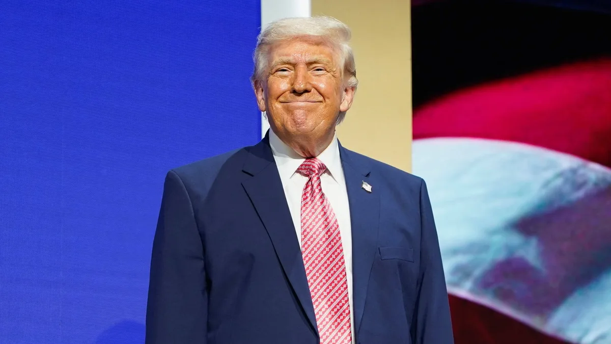 Trump, 80, Boosts MAGA’s Warning for His Own Party