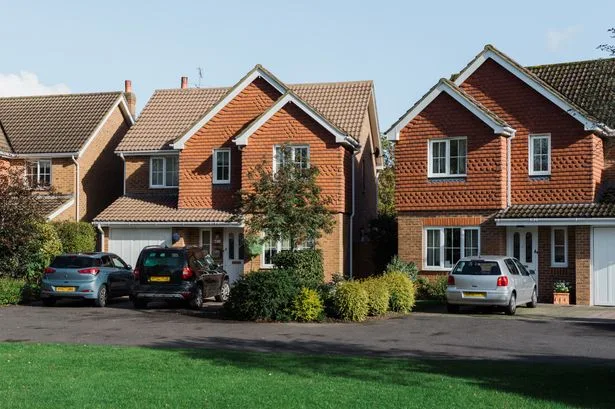 Neighbour sparks driveway nightmare after staging 'parking protest'