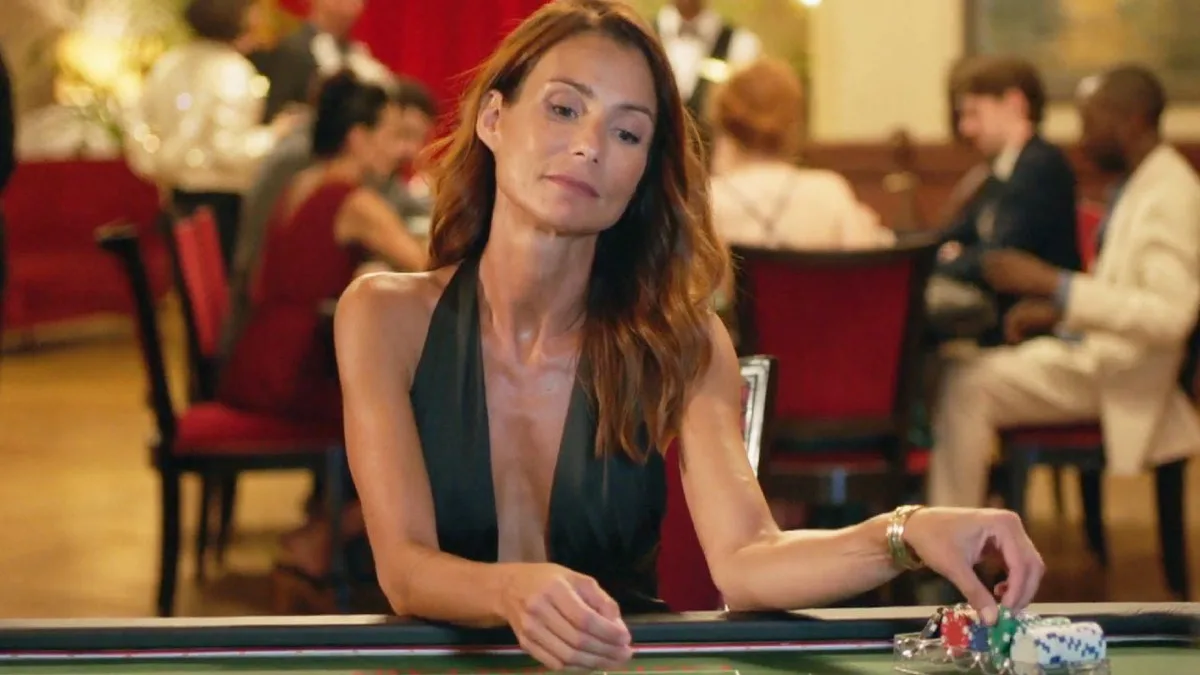 Demain nous appartient : Raphaëlle piège Aurore au casino grâce à un incroyable coup de maître !