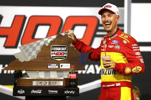 Joey Logano wins in Richmond for second victory in four starts