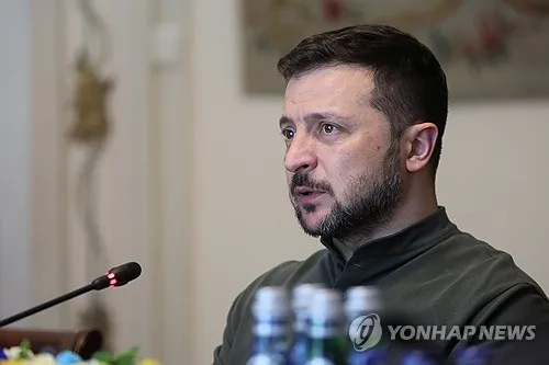 젤렌스키 "G20 정상회의 기간에 美·러와 3자 회담 희망"
