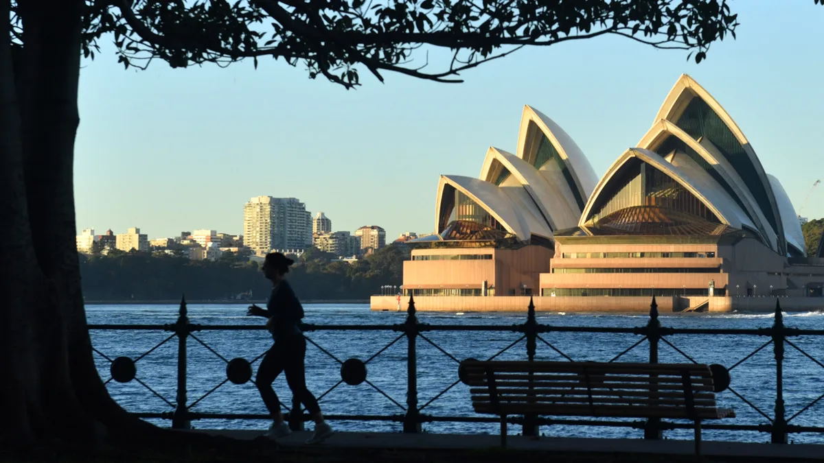 Austrália põe em “pausa” vistos de trabalho e férias para portugueses