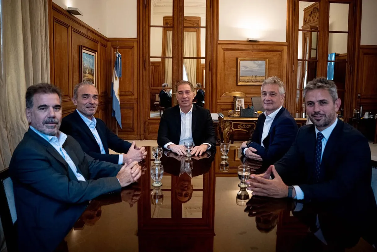 El Gobierno recibió a los enviados de Mauricio Macri y activa una mesa de diálogo con Pro rumbo a 2027