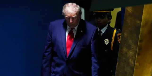 A l’Assemblée générale de l’ONU, Donald Trump dit devoir décider entre passer un « accord » avec l’Iran ou « anéantir » ce pays
