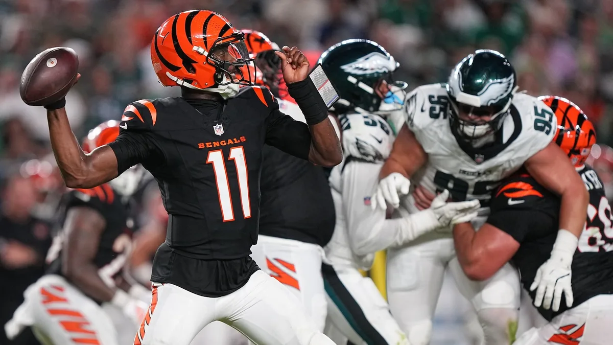 Josh Johnson helps Bengals conclude perfect preseason with 30-13 win over Eagles