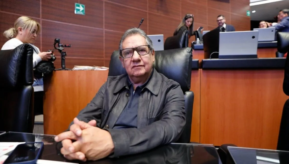 ¿Quién es Higinio Martínez, el político de izquierda y nuevo líder del Senado elegido por Morena?