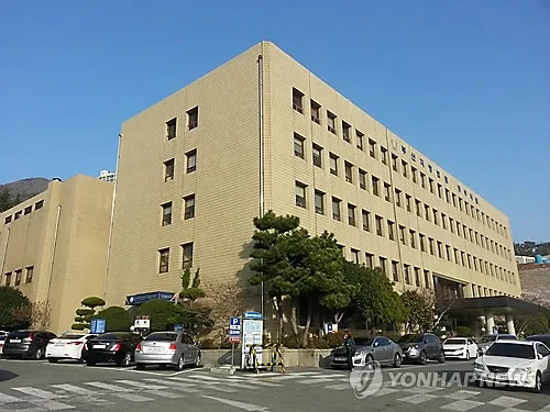 무자격 강사·무등록 학원 무용 교습…법원 "수강료 30% 배상"