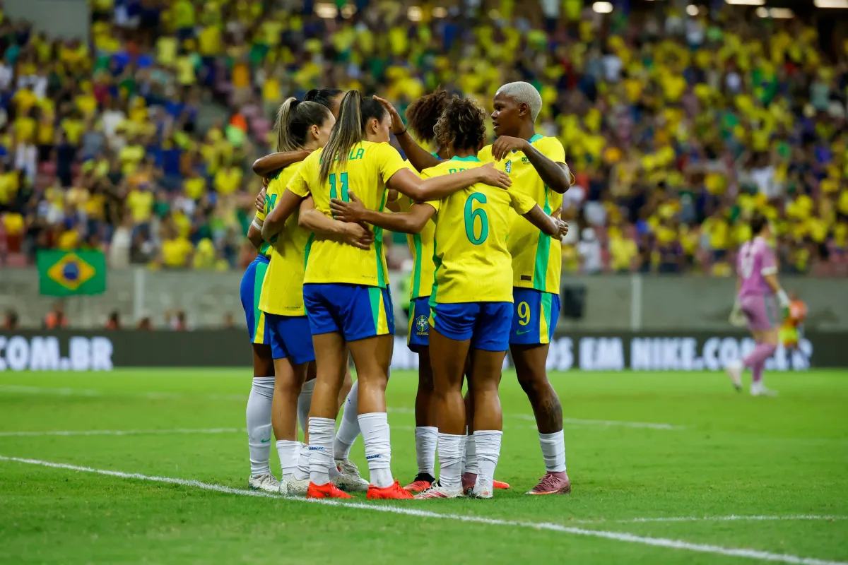 Brasil empata com a Argentina em amistoso na Arena Pernambuco