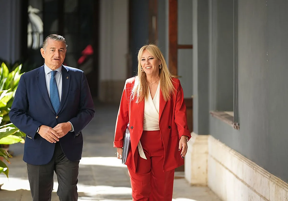 Los andaluces se ahorrarán 2.100 millones en impuestos en 2027