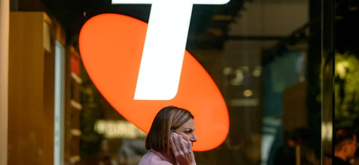 Independent review finds Telstra failed to prioritise systems behind major network outage