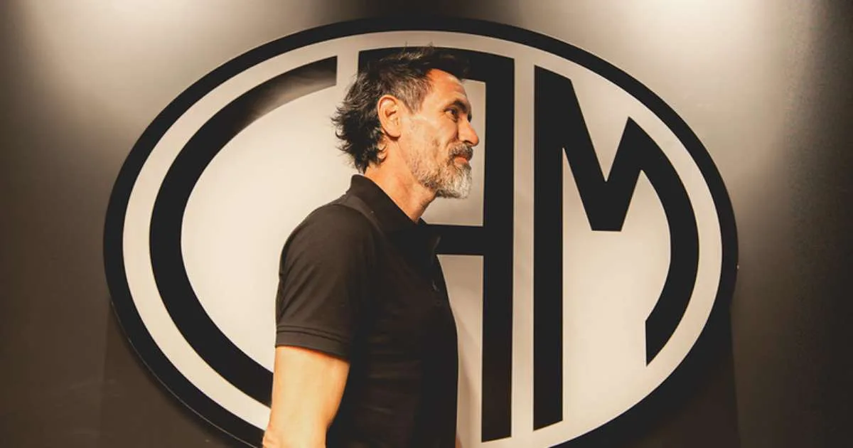 A declaração de Eduardo Domínguez direcionada a Alan Minda e Alexander, do Atlético-MG
