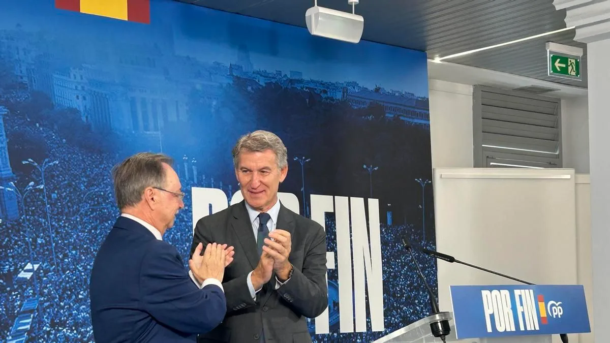 Feijóo pone en duda el voto por correo: "He sido presidente de Correos, confío en los carteros, no en los directivos"
