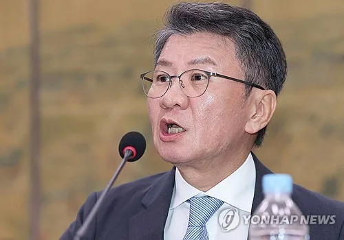 '홍명보 감독 선임' 개입 의혹 정몽규 前회장 경찰 피의자 조사