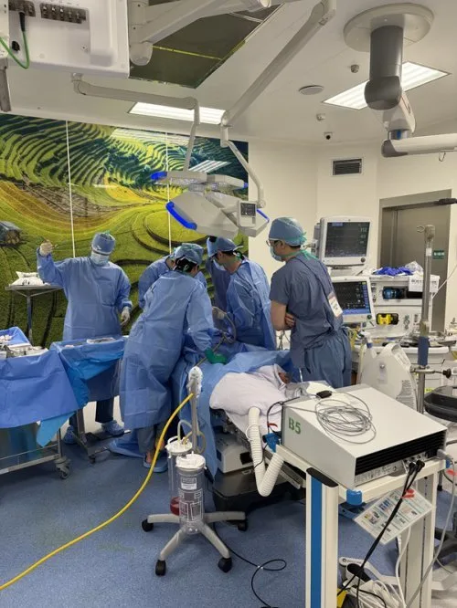 정해복지, 베트남 얼굴기형 아동 수술비 3,000만 원 지원…의료봉사 현장 방문