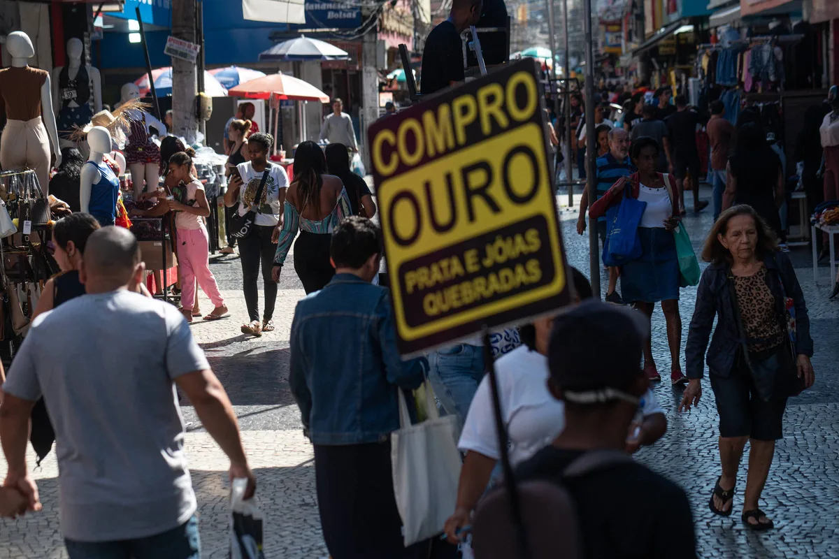 Alta do PIB acima de 2% se torna mais difícil em 2026, dizem economistas
