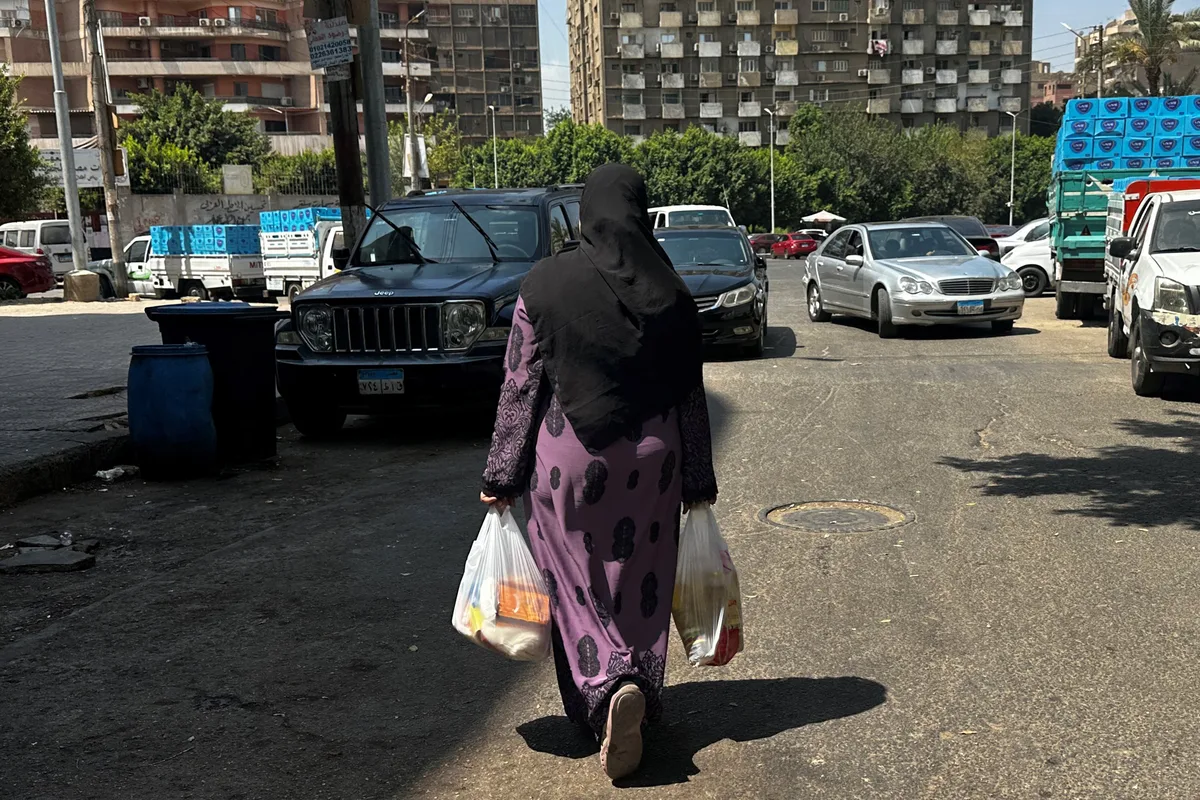Las familias egipcias se quedan sin colchón financiero