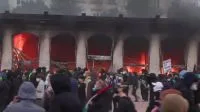 Protestos na França: manifestantes invadem prefeituras em Marselha e Lille