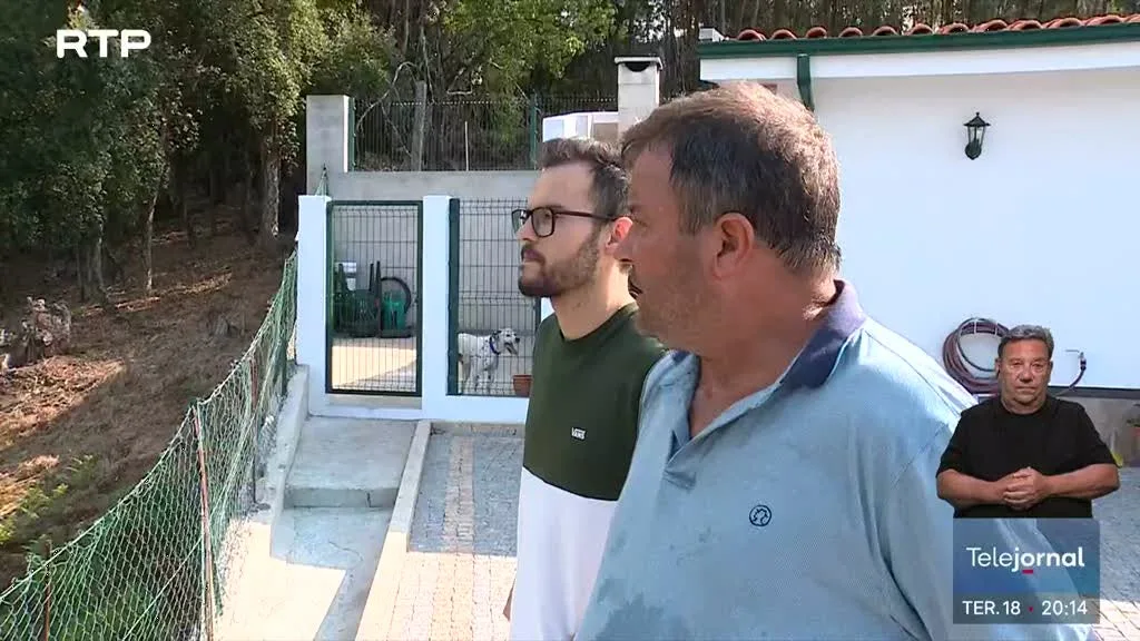 Santo Tirso. Fogo ameaçou várias casas em São Tomé de Negrelos