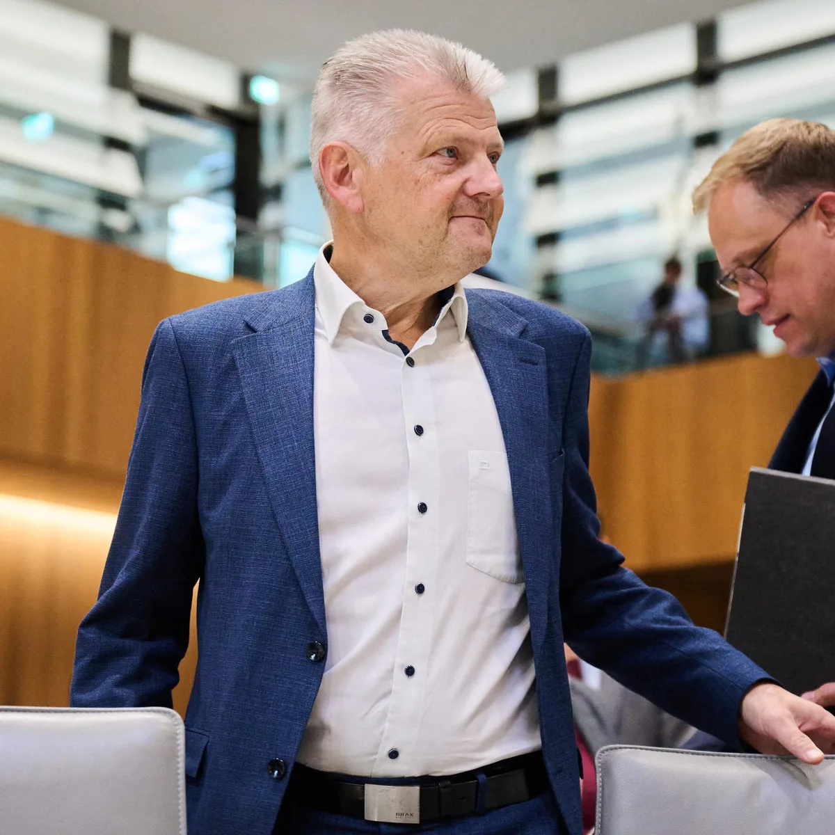 Niedersachsen - SPD-Affäre um Klinikverkauf: Nachfolger für zurückgetretenen Fraktionschef Politze benannt