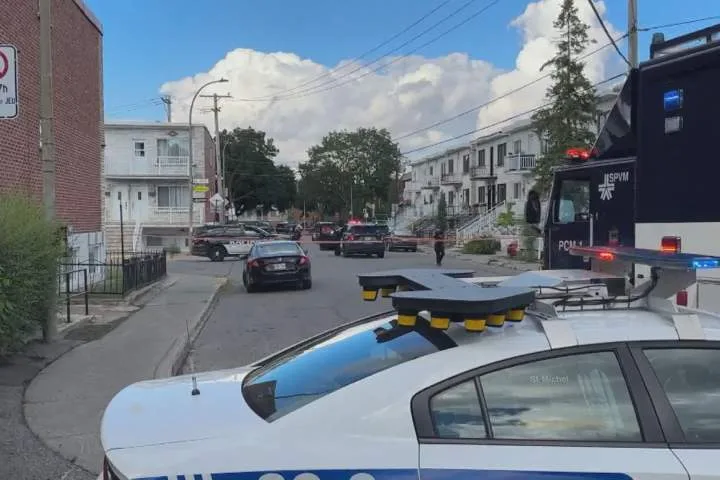 Woman found dead in Montreal apartment, injured man considered suspect: police