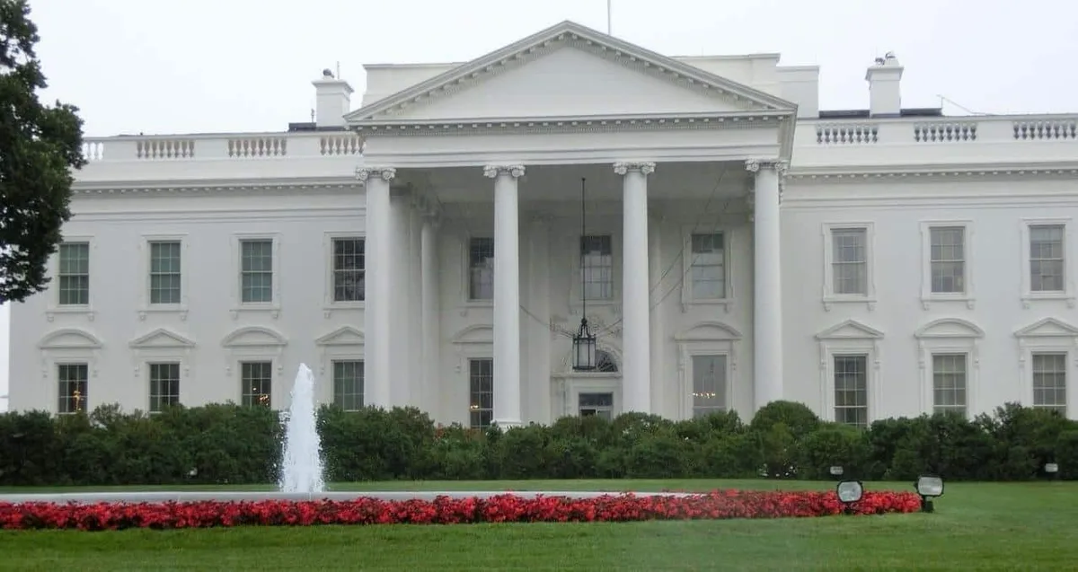 O patriotismo que termina em Washington