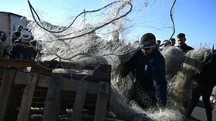 Les accès aux ports de Port-la-Nouvelle et Sète toujours bloqués par les pêcheurs