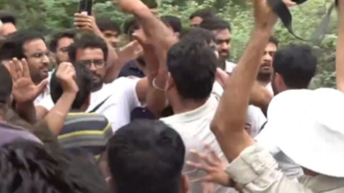 CJP team confronted on way to Rajasthan school; Ranka says BJP goons, not villagers