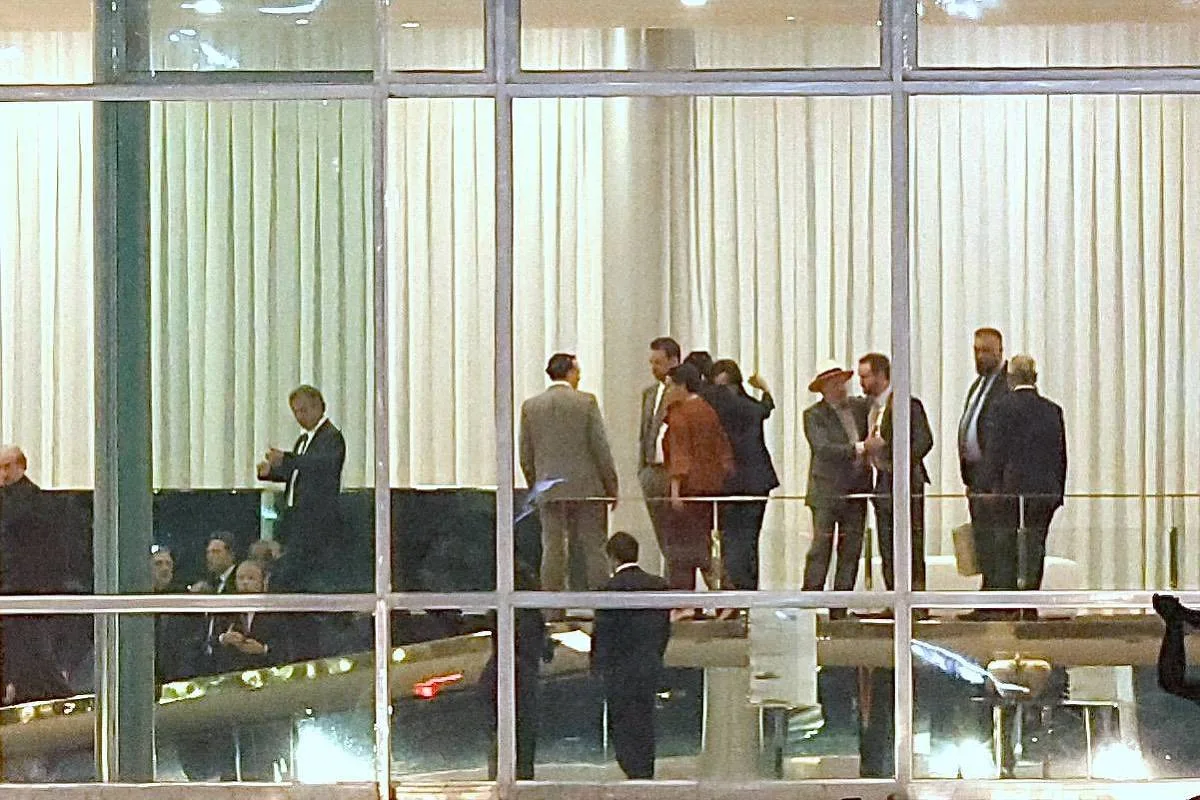 Lula promete a empresários fazer o possível para reduzir juros e reclama de descrença sobre questão fiscal