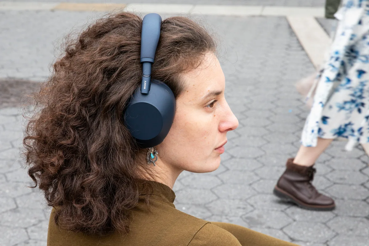 Sony’s WH-1000XM6 headphones are $130 off today only
