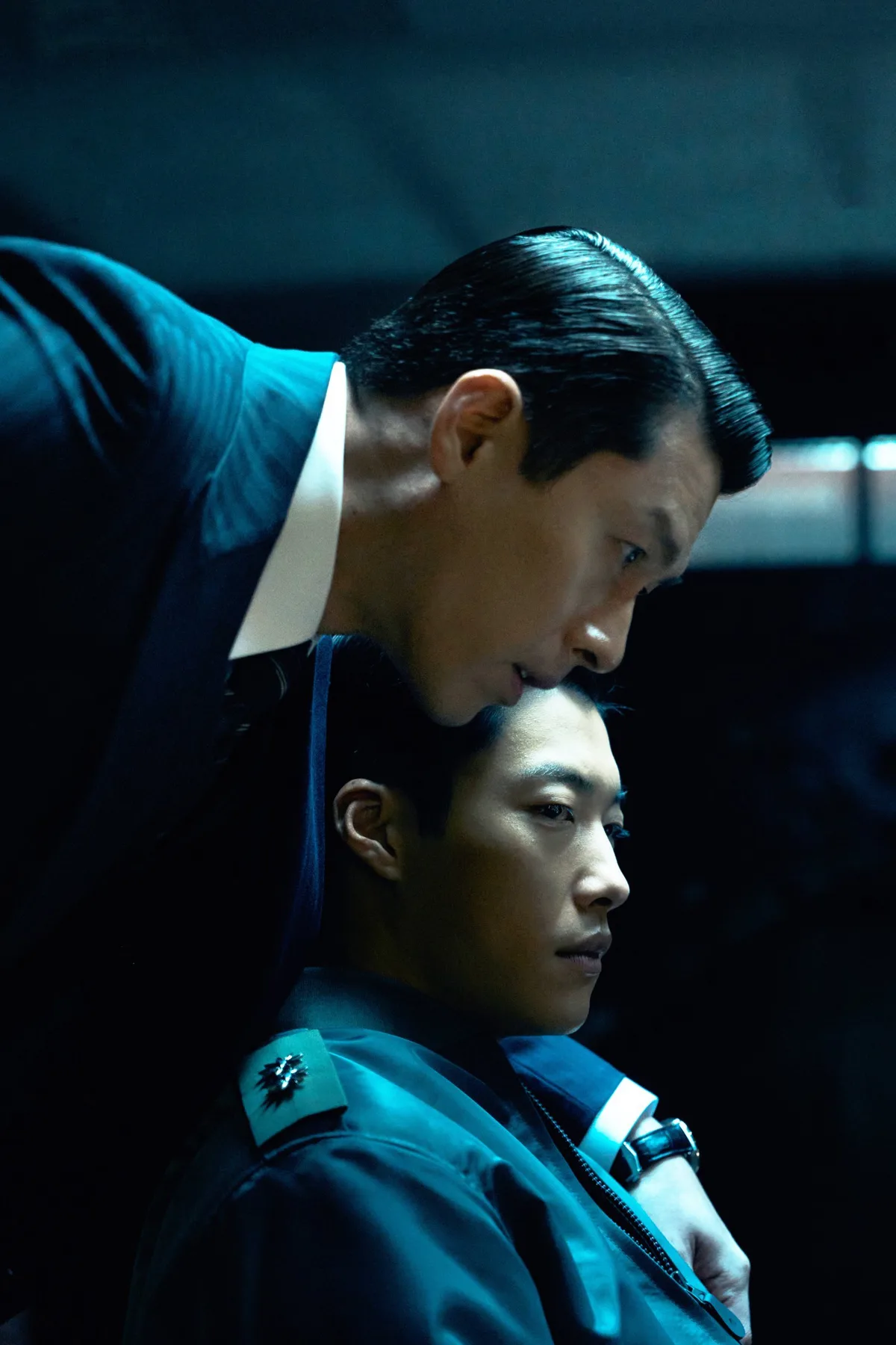 현빈 vs 우도환…갈라선 형제의 처절한 대립 스틸 공개