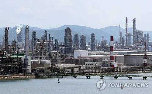여수 석유화학제품 수출액 100억달러…6% 감소