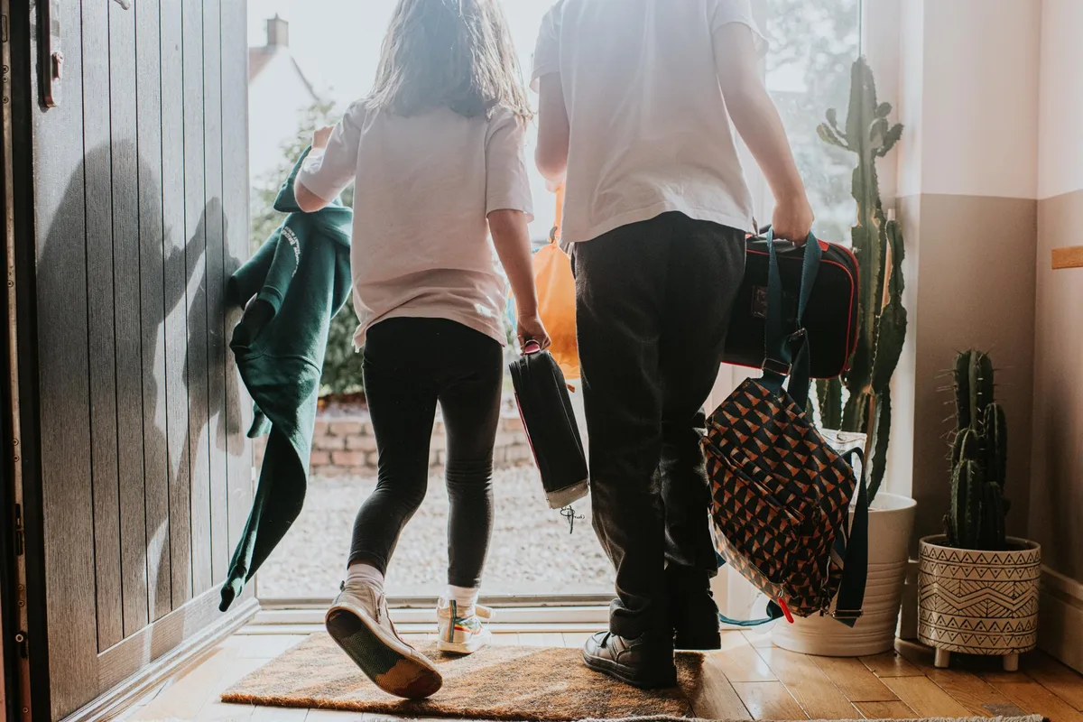 Parents, grugez-vous sur votre temps de travail pour déposer vos enfants à leurs activités ?