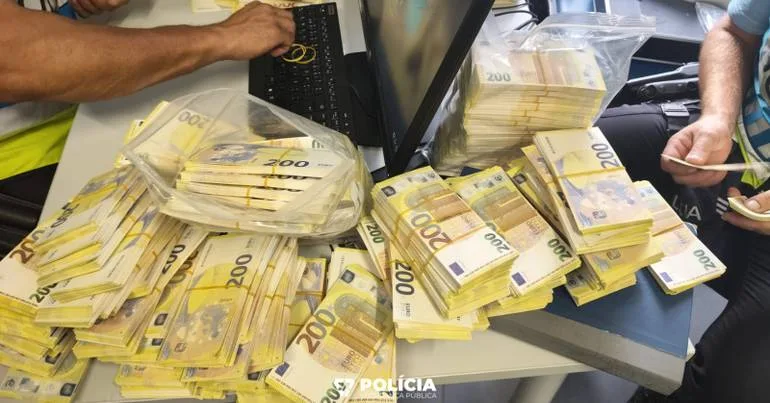 PSP. Encontrada mala com 1,4 milhões de euros contrafeitos