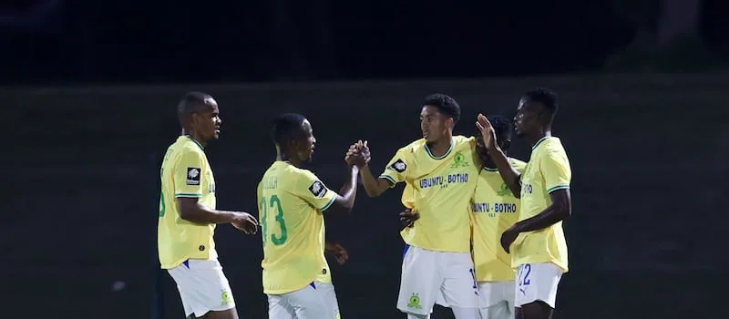 Sundowns make easy meat of Richards Bay, Chiefs held at home