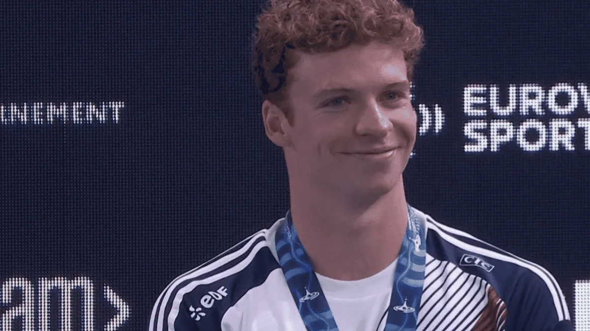 Championnats d'Europe de natation : Léon Marchand remporte l'or sur le 200m papillon