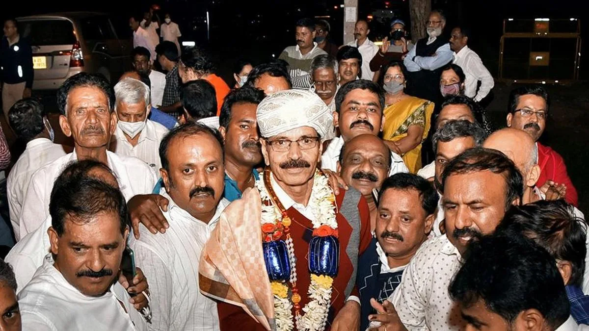 Mysuru district Kannada Sahitya Parishat President Maddikere Gopal passes away