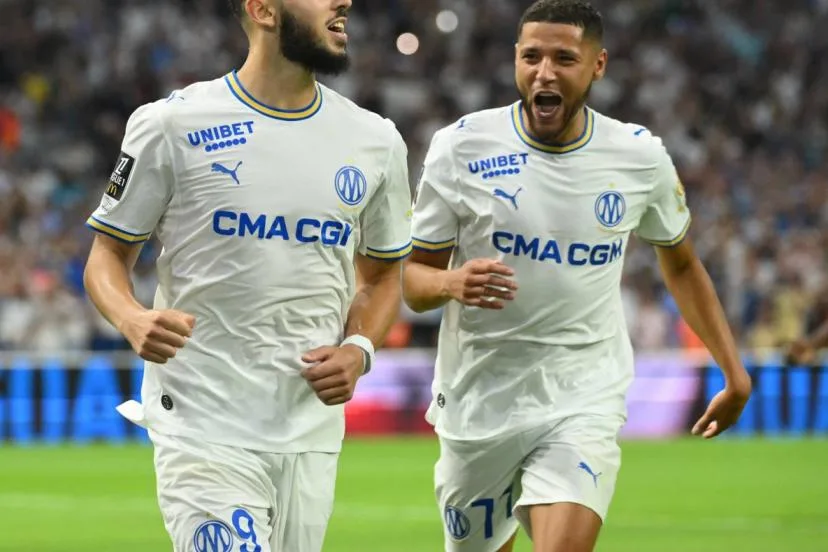 Porté notamment par un doublé de Gouiri, l'OM débute idéalement le Championnat par une large victoire contre Strasbourg