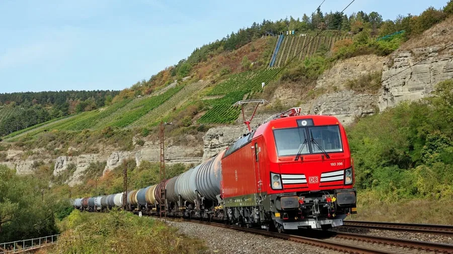 Güterverkehr: DB Cargo drängt in unbekanntes Geschäftsfeld